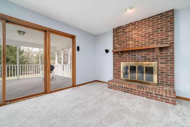 5235 Solitude Drive, Rockford, IL 61114