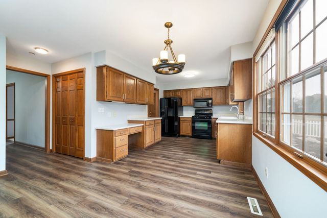 5235 Solitude Drive, Rockford, IL 61114