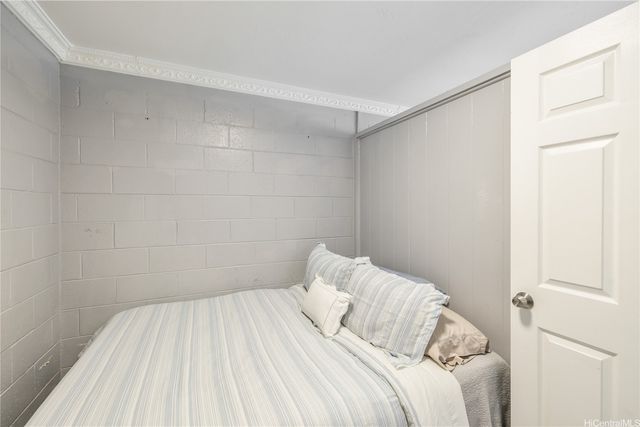 636 Nalanui Street 404, Honolulu, HI 96817