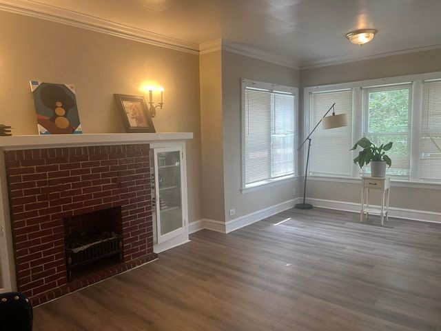 8227 S Evans Avenue, Chicago, IL 60619