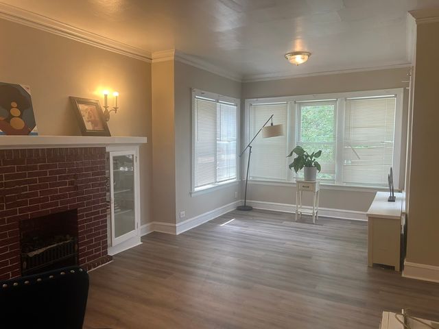 8227 S Evans Avenue, Chicago, IL 60619