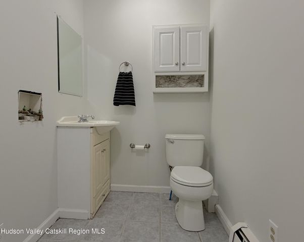 13 James Street, Hudson, NY 12534