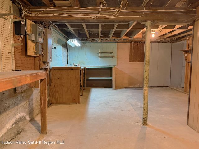 13 James Street, Hudson, NY 12534