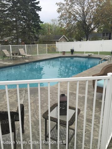 13 James Street, Hudson, NY 12534