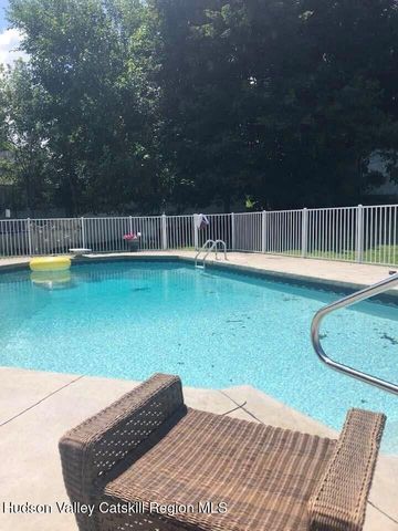 13 James Street, Hudson, NY 12534