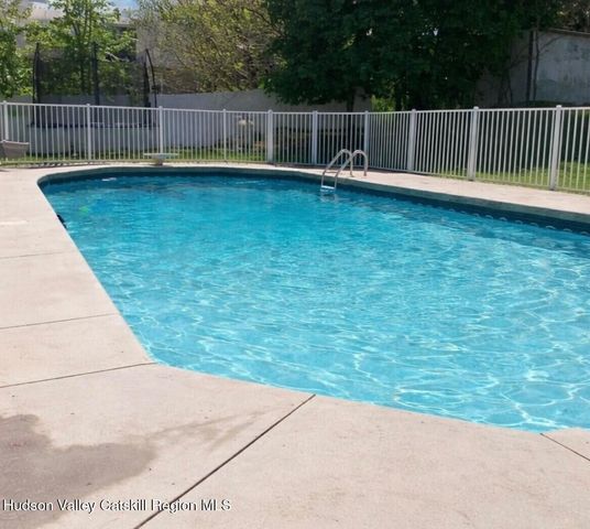 13 James Street, Hudson, NY 12534