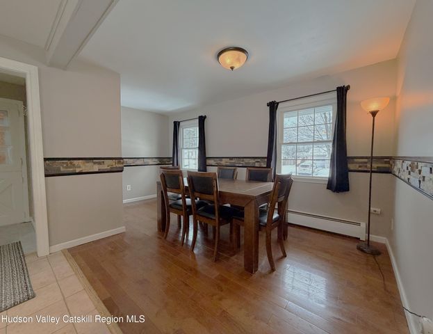 13 James Street, Hudson, NY 12534