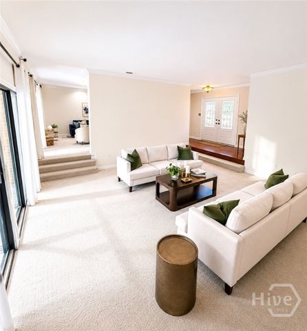 2 Abbott Lane, Savannah, GA 31411