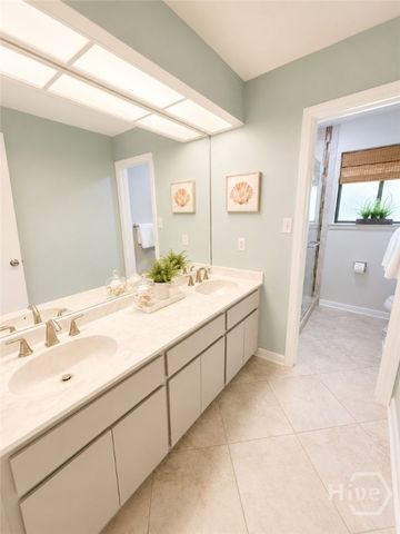 2 Abbott Lane, Savannah, GA 31411
