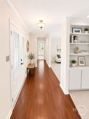 2 Abbott Lane, Savannah, GA 31411