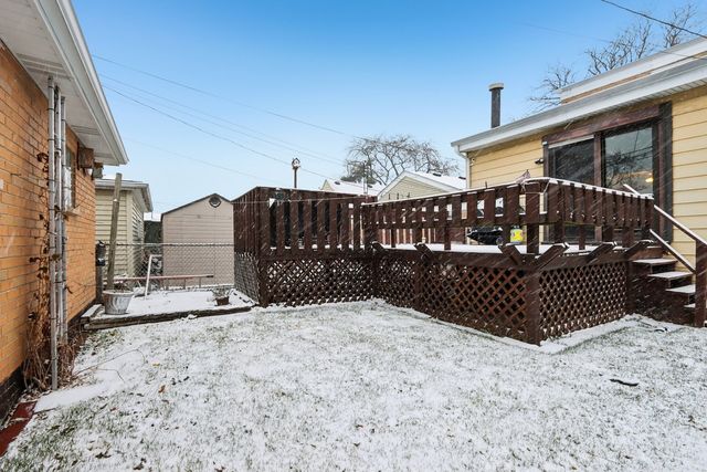 5740 S Monitor Avenue, Chicago, IL 60638