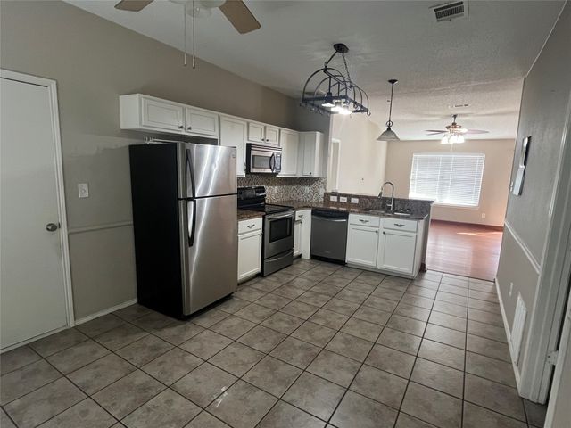 1417 Stella Drive, Lewisville, TX 75067