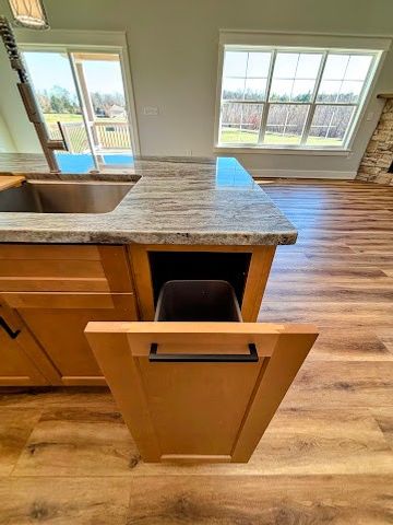 8184 Aedc Rd, Estill Springs, TN 37330