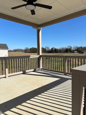 8184 Aedc Rd, Estill Springs, TN 37330