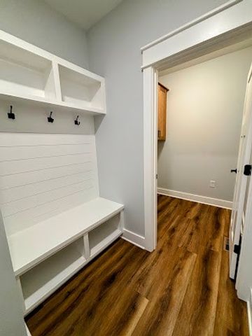 8184 Aedc Rd, Estill Springs, TN 37330