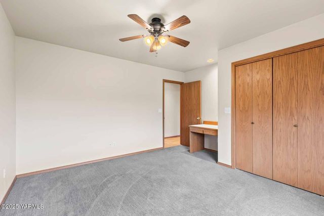 613 Friedline Rd, Yakima, WA 98908