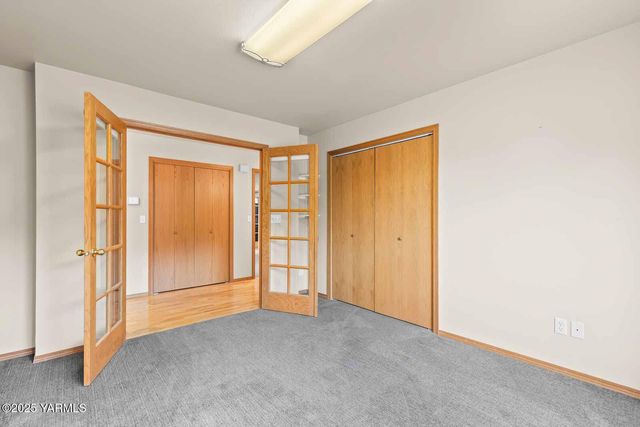 613 Friedline Rd, Yakima, WA 98908