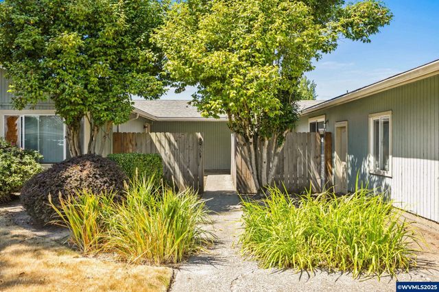 967 Shenandoah (-987) Dr SE, Salem, OR 97317