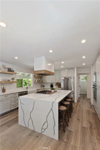 1211 Yellowstone Drive, Lake Arrowhead, CA 92352