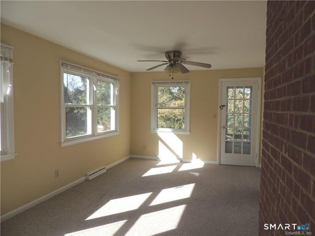 87 Hotchkiss Grove Road, Branford, CT 06405