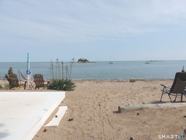 87 Hotchkiss Grove Road, Branford, CT 06405