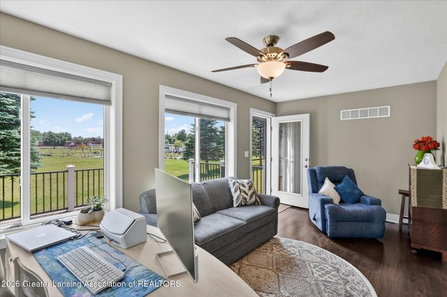 154 Vansickle Drive, Charlotte, MI 48813