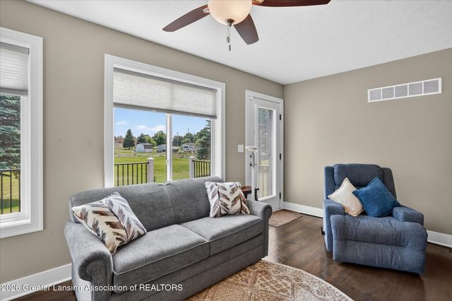 154 Vansickle Drive, Charlotte, MI 48813