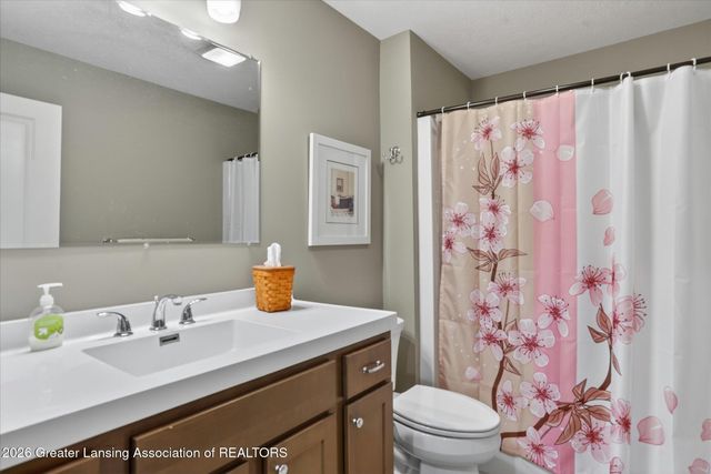 154 Vansickle Drive, Charlotte, MI 48813