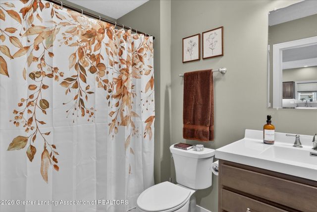 154 Vansickle Drive, Charlotte, MI 48813