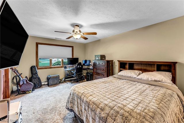 2960 Millgate Drive, Willoughby Hills, OH 44094