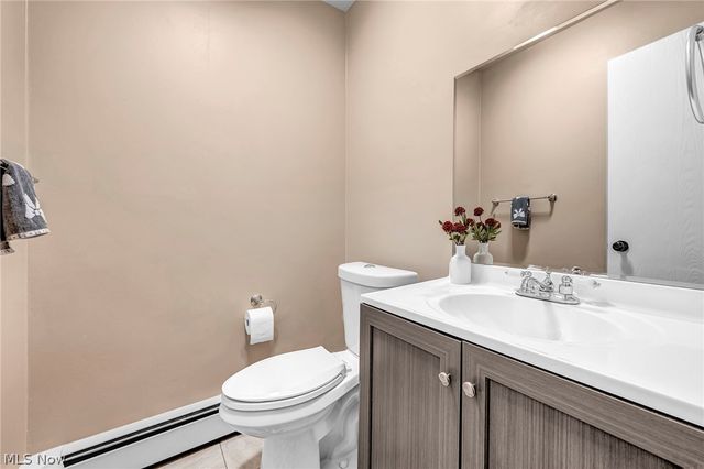 2960 Millgate Drive, Willoughby Hills, OH 44094