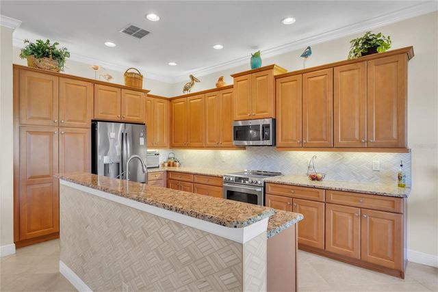 16108 CEDAR KEY DRIVE, Wimauma, FL 33598