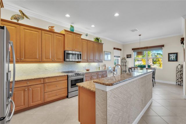 16108 CEDAR KEY DRIVE, Wimauma, FL 33598