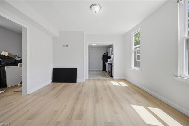 2424 West AVE, Norfolk, VA 23504