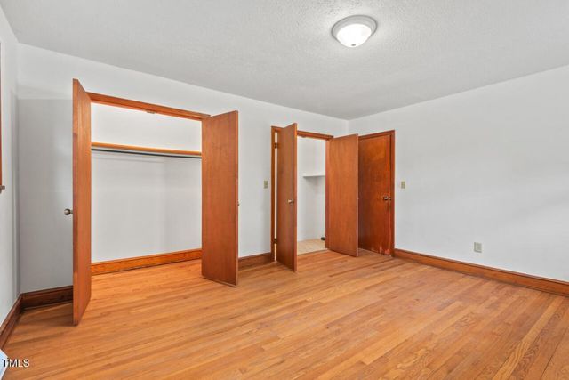 7415 Old Oxford Road, Bahama, NC 27503