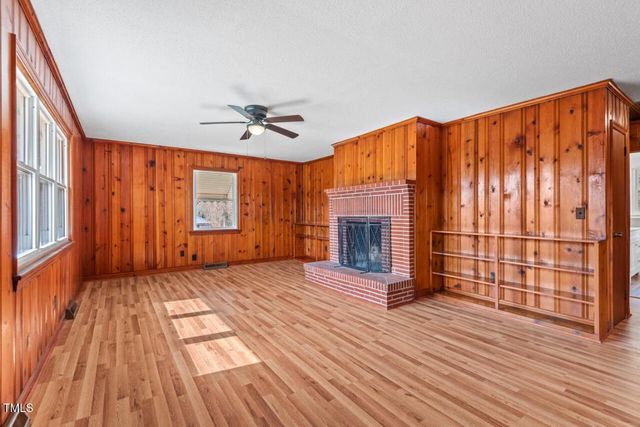 7415 Old Oxford Road, Bahama, NC 27503
