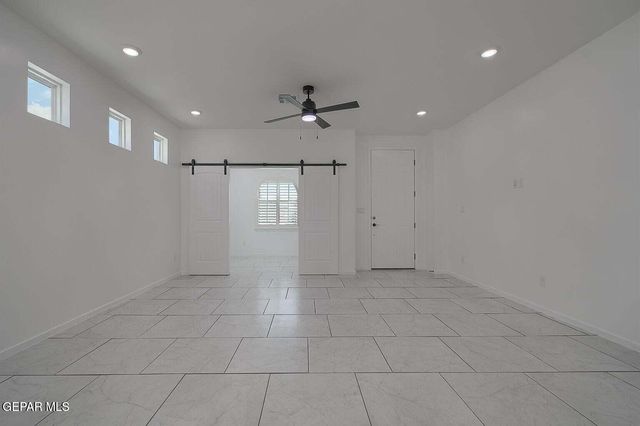 13889 CAROLINA PONCE Avenue, Horizon City, TX 79928