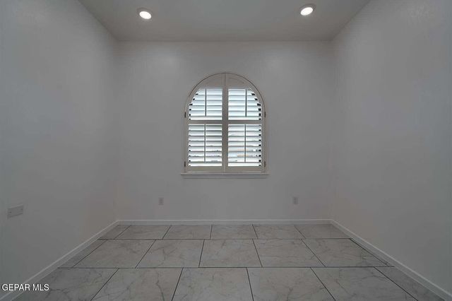 13889 CAROLINA PONCE Avenue, Horizon City, TX 79928
