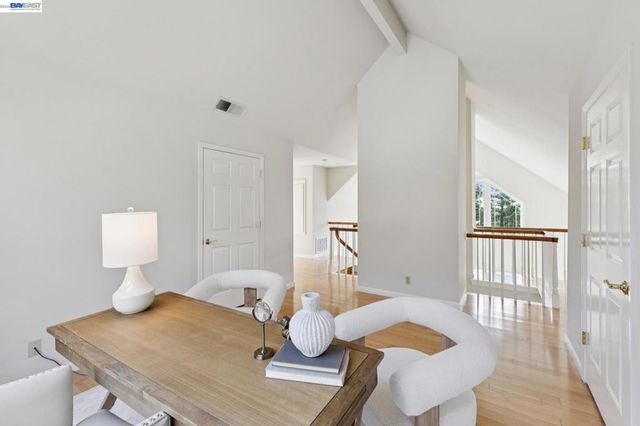 409 Oak Ln, Pleasanton, CA 94566