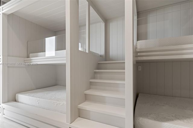 17749 Collins Ave 902, Sunny Isles Beach, FL 33160