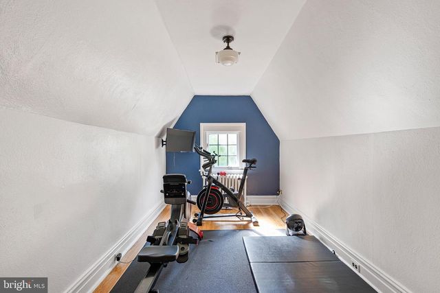 719 NOTTINGHAM RD, Wilmington, DE 19805