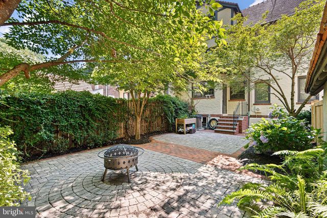 719 NOTTINGHAM RD, Wilmington, DE 19805