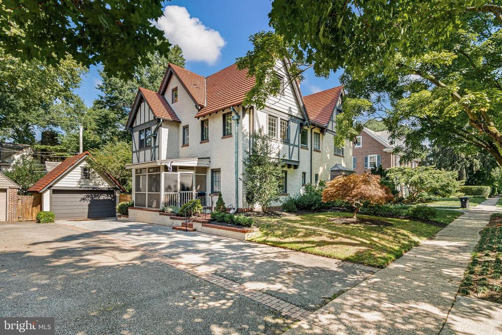 719 NOTTINGHAM RD, Wilmington, DE 19805