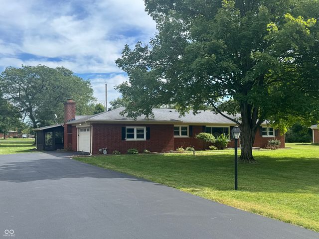 6347 Breamore Road, Indianapolis, IN 46220
