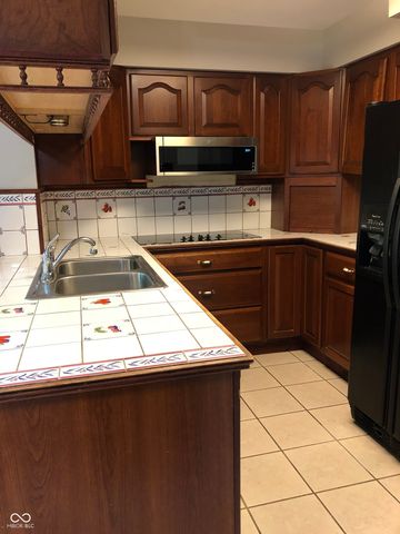 6347 Breamore Road, Indianapolis, IN 46220