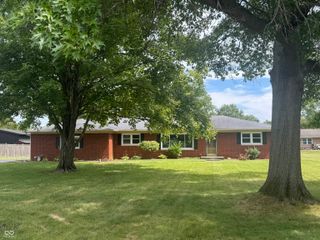 6347 Breamore Road, Indianapolis, IN 46220