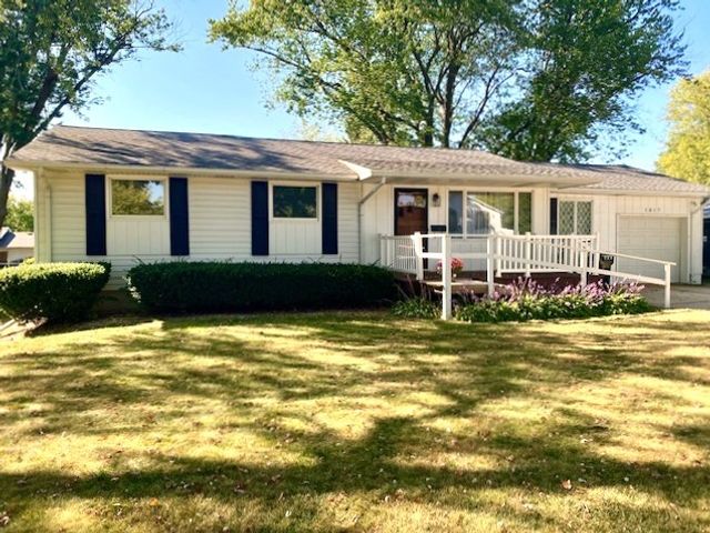 1817 6th Avenue, Sterling, IL 61081