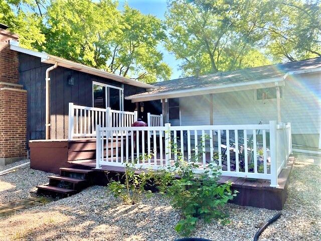 1817 6th Avenue, Sterling, IL 61081