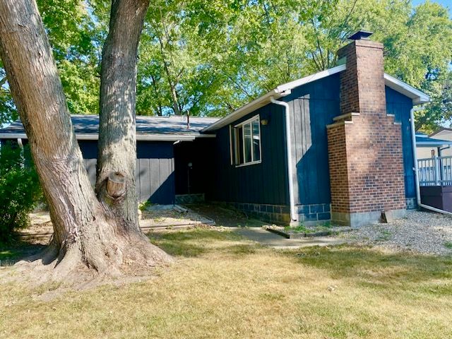 1817 6th Avenue, Sterling, IL 61081