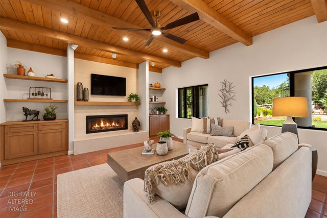 6650 Auburn Folsom Rd, Granite Bay, CA 95746